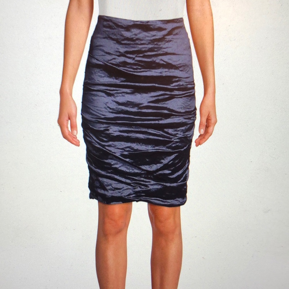 Nicole Miller techno metal rut he’d pencil skirt
